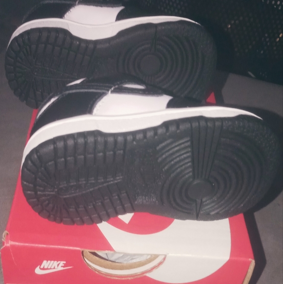 Baby Nike Dunk Low - Picture 5 of 7